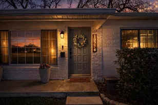 10224 N Oakleaf Ave, Tampa, FL 33612 - Photo 5