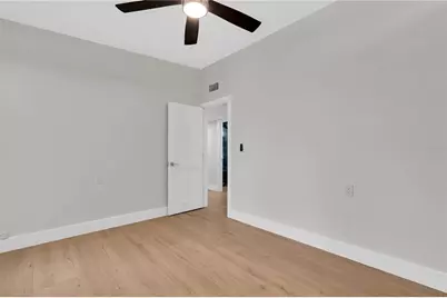 8820 Gulf Boulevard, Saint Pete Beach, FL 33706 - Photo 25