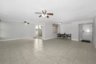 632 Edgewater Dr, Dunedin, FL 34698 - Photo 5