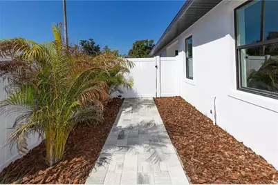 1834/1836 19th Street S, Saint Petersburg, FL 33712 - Photo 35