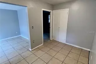 908 Beverly Ave, Largo, FL 33770 - Photo 3