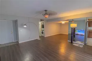 4605 Puritan Rd, Tampa, FL 33617 - Photo 5