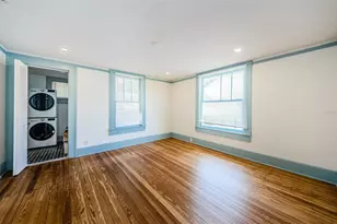 620 Earle Ave N, Saint Petersburg, FL 33705 - Photo 17