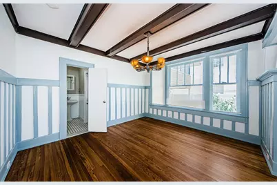 620 Earle Avenue N, Saint Petersburg, FL 33705 - Photo 15