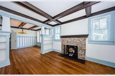 620 Earle Avenue N, Saint Petersburg, FL 33705 - Photo 11