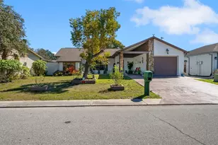 7630 Vienna Ln, Port Richey, FL 34668 - Photo 1