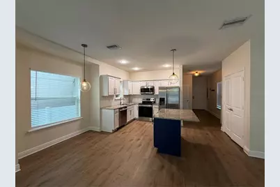 1736 W Walnut Street, Tampa, FL 33607 - Photo 3