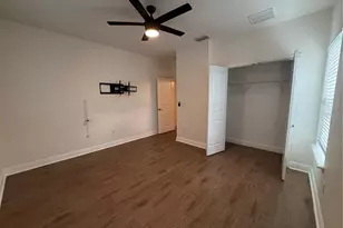 1736 W Walnut St, Tampa, FL 33607 - Photo 17