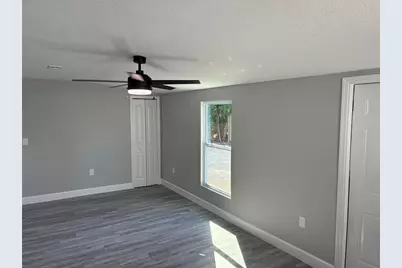9024 2nd Street N, Saint Petersburg, FL 33702 - Photo 11