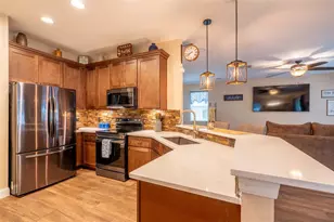 15537 Long Cypress Dr, Ruskin, FL 33573 - Photo 7