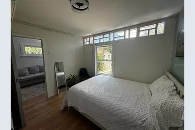 945 11th Street N, Saint Petersburg, FL 33705 - Photo 19