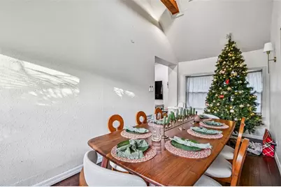 945 11th Street N, Saint Petersburg, FL 33705 - Photo 7