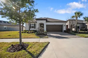 10499 Gable Dig Loop, San Antonio, FL 33576 - Photo 9