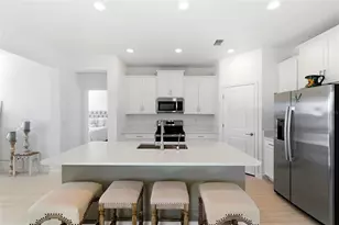 10499 Gable Dig Loop, San Antonio, FL 33576 - Photo 15