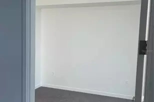 400 Central Ave, Saint Petersburg, FL 33701 - Photo 13
