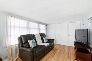 10913 Liberty Dr, Port Richey, FL 34668 - Photo 3