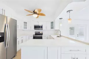 2807 45th St S, Gulfport, FL 33711 - Photo 21