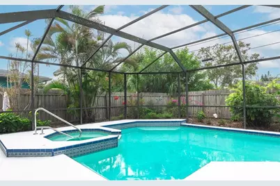 2807 45th Street S, Gulfport, FL 33711 - Photo 15