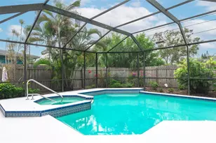 2807 45th St S, Gulfport, FL 33711 - Photo 15