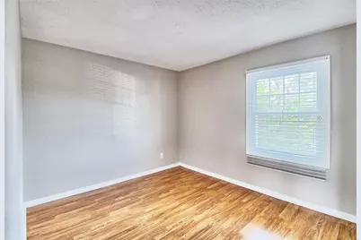 13760 Orange Sunset Drive #201, Tampa, FL 33618 - Photo 11