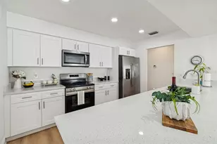15830 Glenarn Dr, Tampa, FL 33618 - Photo 21