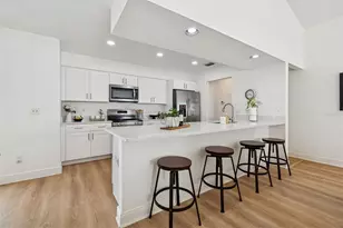 15830 Glenarn Dr, Tampa, FL 33618 - Photo 19