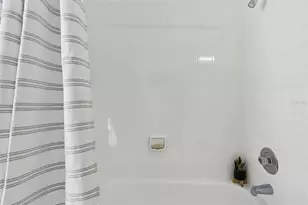 15830 Glenarn Dr, Tampa, FL 33618 - Photo 29