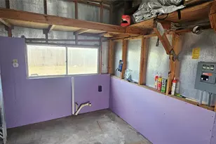 39053 Flora Ave, Zephyrhills, FL 33542 - Photo 25