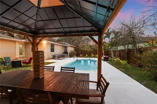 1108 E Chelsea St, Tampa, FL 33603 - Photo 13