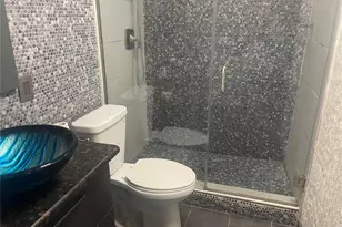 2685 Sabal Springs Cir, Clearwater, FL 33761 - Photo 23