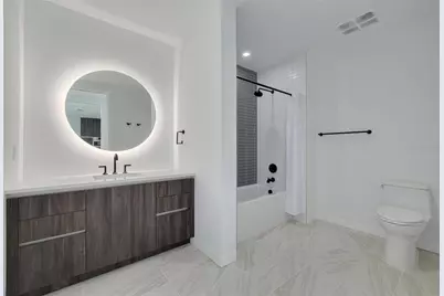 777 3 Avenue N #1507, Saint Petersburg, FL 33701 - Photo 19