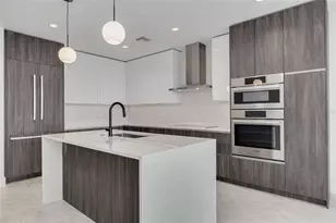 777 3 Ave N, Saint Petersburg, FL 33701 - Photo 7