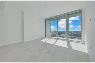 777 3 Avenue N #1507, Saint Petersburg, FL 33701 - Photo 5