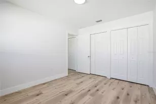 5708 Bayshore Dr, Seminole, FL 33772 - Photo 31