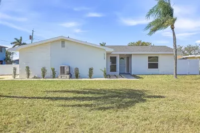 5708 Bayshore Drive, Seminole, FL 33772 - Photo 1