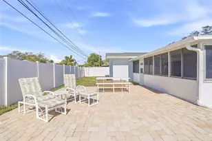 5708 Bayshore Dr, Seminole, FL 33772 - Photo 37