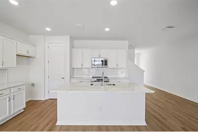 31481 Spanish Mission Road, San Antonio, FL 33576 - Photo 5