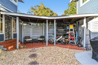 945 11th Street N, Saint Petersburg, FL 33705 - Photo 59