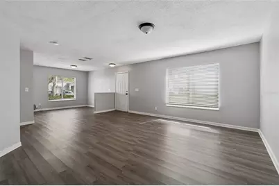 7402 E Bank Drive, Tampa, FL 33617 - Photo 9