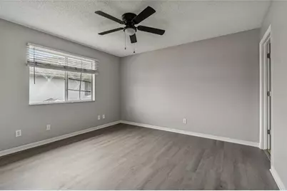7402 E Bank Drive, Tampa, FL 33617 - Photo 33