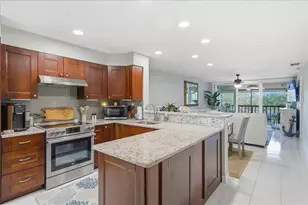 1802 Mariner Dr, Tarpon Springs, FL 34689 - Photo 3