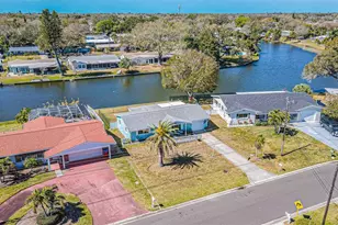 8524 120th St, Seminole, FL 33772 - Photo 27