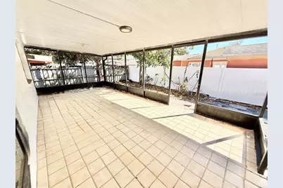 8336 Jackson Springs Road, Tampa, FL 33615 - Photo 21