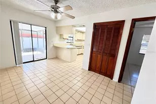 8336 Jackson Springs Rd, Tampa, FL 33615 - Photo 9