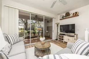 11231 Windsor Pl Cir, Tampa, FL 33626 - Photo 9