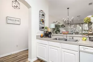 11231 Windsor Pl Cir, Tampa, FL 33626 - Photo 7