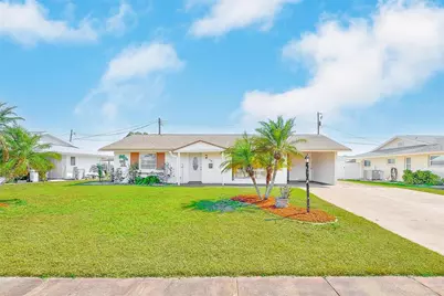 708 Tam O Shanter Avenue, Sun City Center, FL 33573 - Photo 1