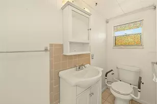 708 Tam O Shanter Ave, Sun City Center, FL 33573 - Photo 13