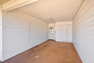 708 Tam O Shanter Ave, Sun City Center, FL 33573 - Photo 17