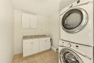 708 Tam O Shanter Ave, Sun City Center, FL 33573 - Photo 15